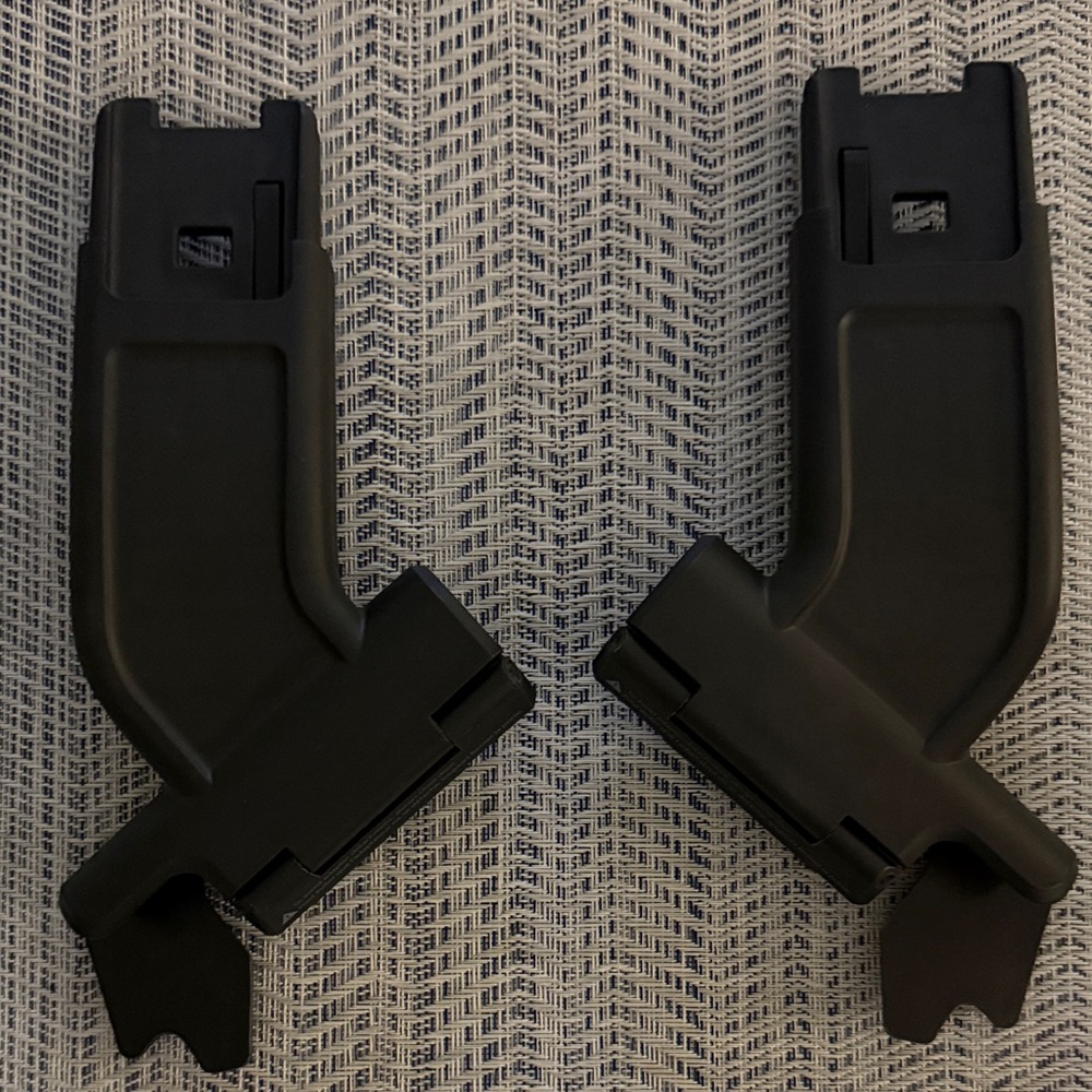 Uppababy Stroller Black Rumble Seat Adapters - Brand New (never used)